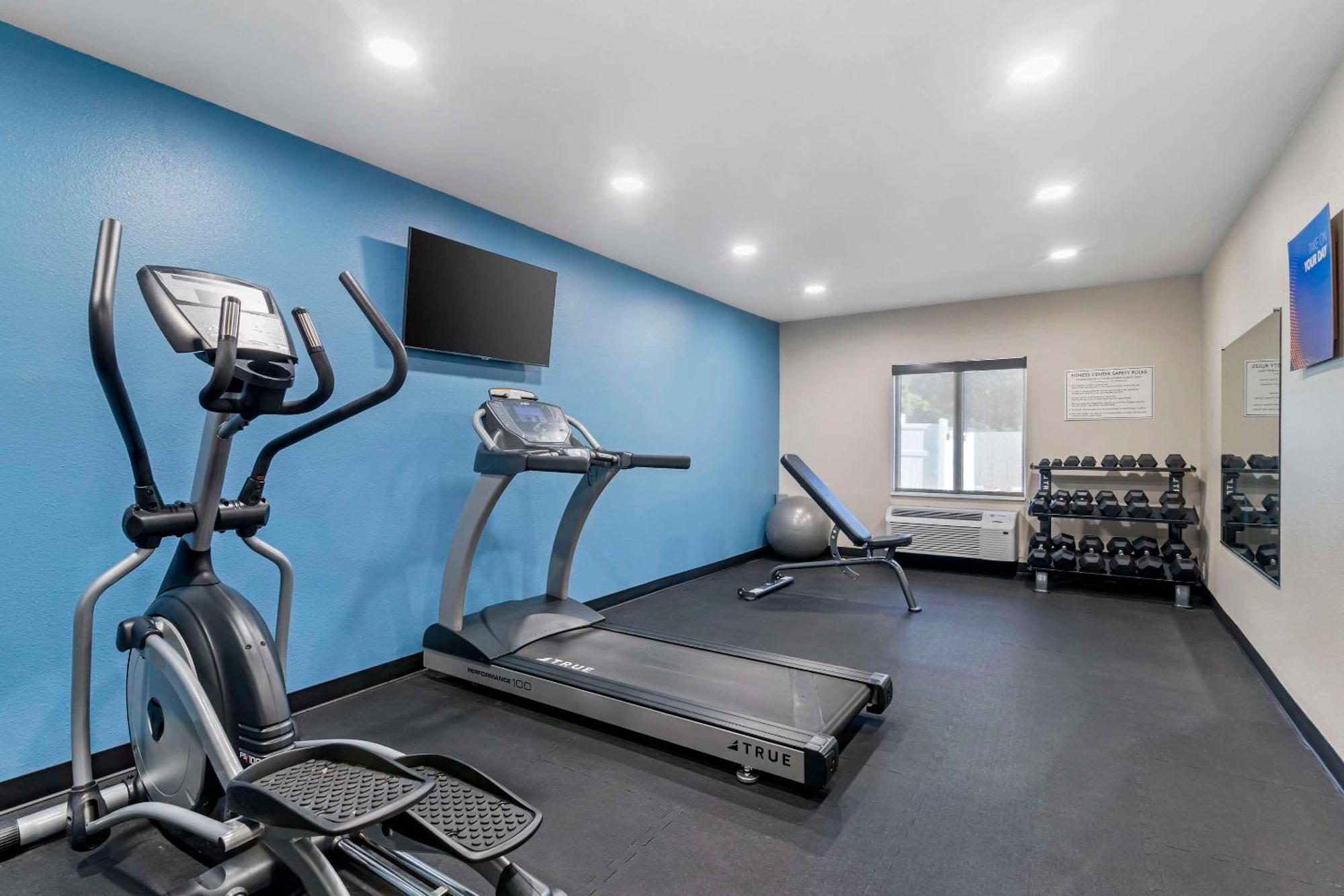 Comfort Inn & Suites Brunswick Extérieur photo